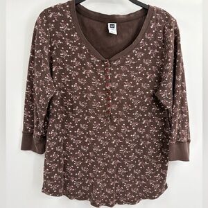 Vintage Gap 2000s v neck coquette y2k thermal floral button long sleeve large